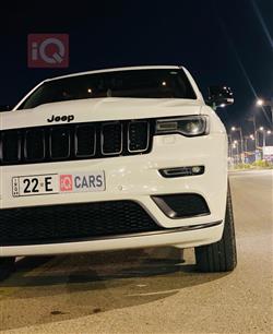 جيب جراند شيروكي